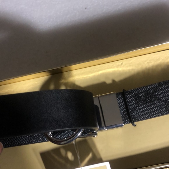 Michael Kors Women's MK Logo Belt- NIB - Picture 13 of 15